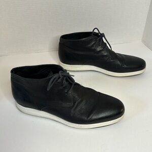 VINCE Young‎ Washed Nubuck Chukka Boots Black Leather White Sole Size 10.5